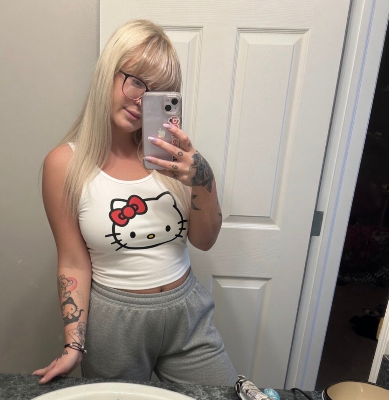 single college girly 💞 profile image