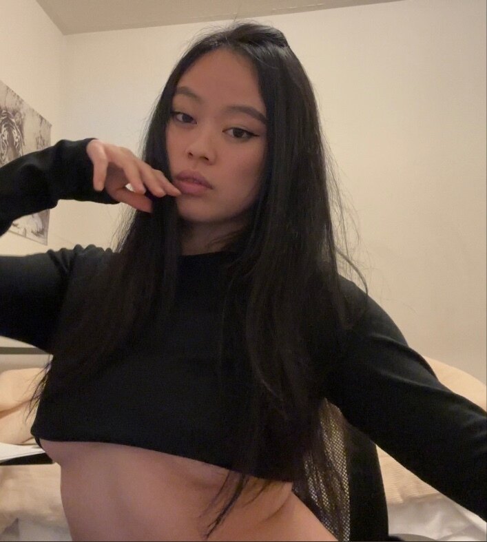 Darling Boo profile image