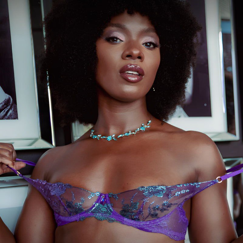 Ana Foxxx profile image