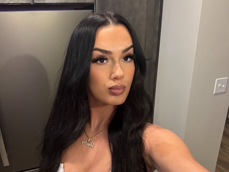 Therealhaaiiiley 🍰 profile image