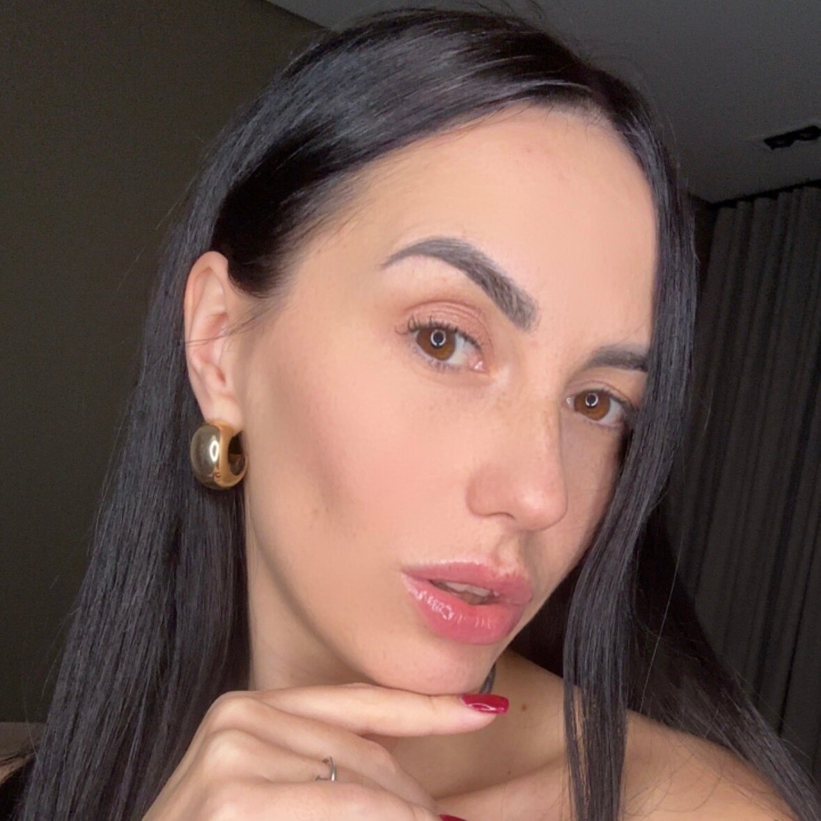 Lola profile image