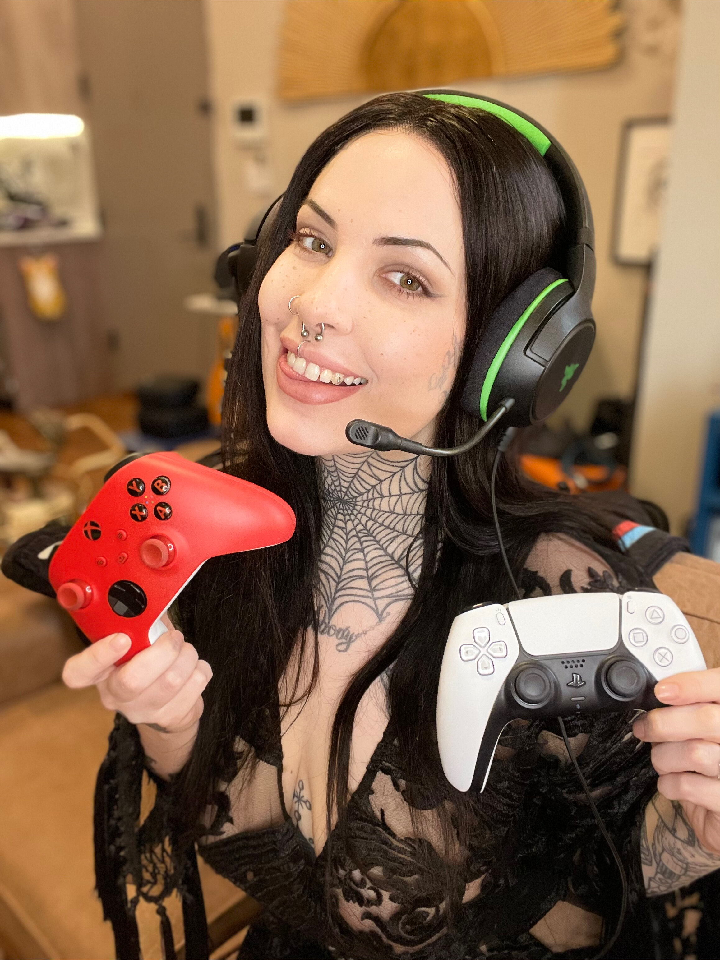 Evil Betty ⛓️ Wicked Beth profile image