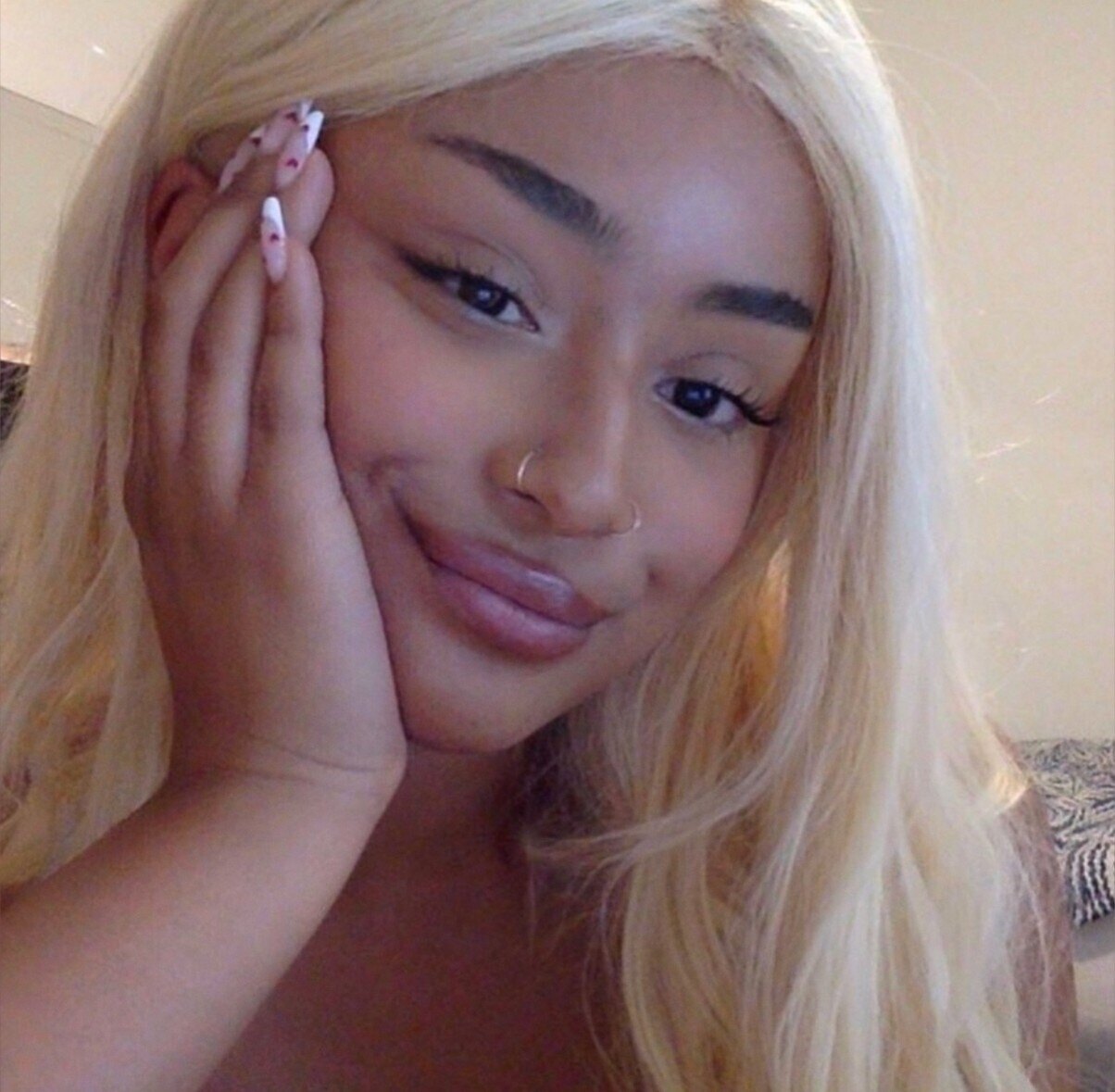 ♡ lilyluvrr ♡ profile image