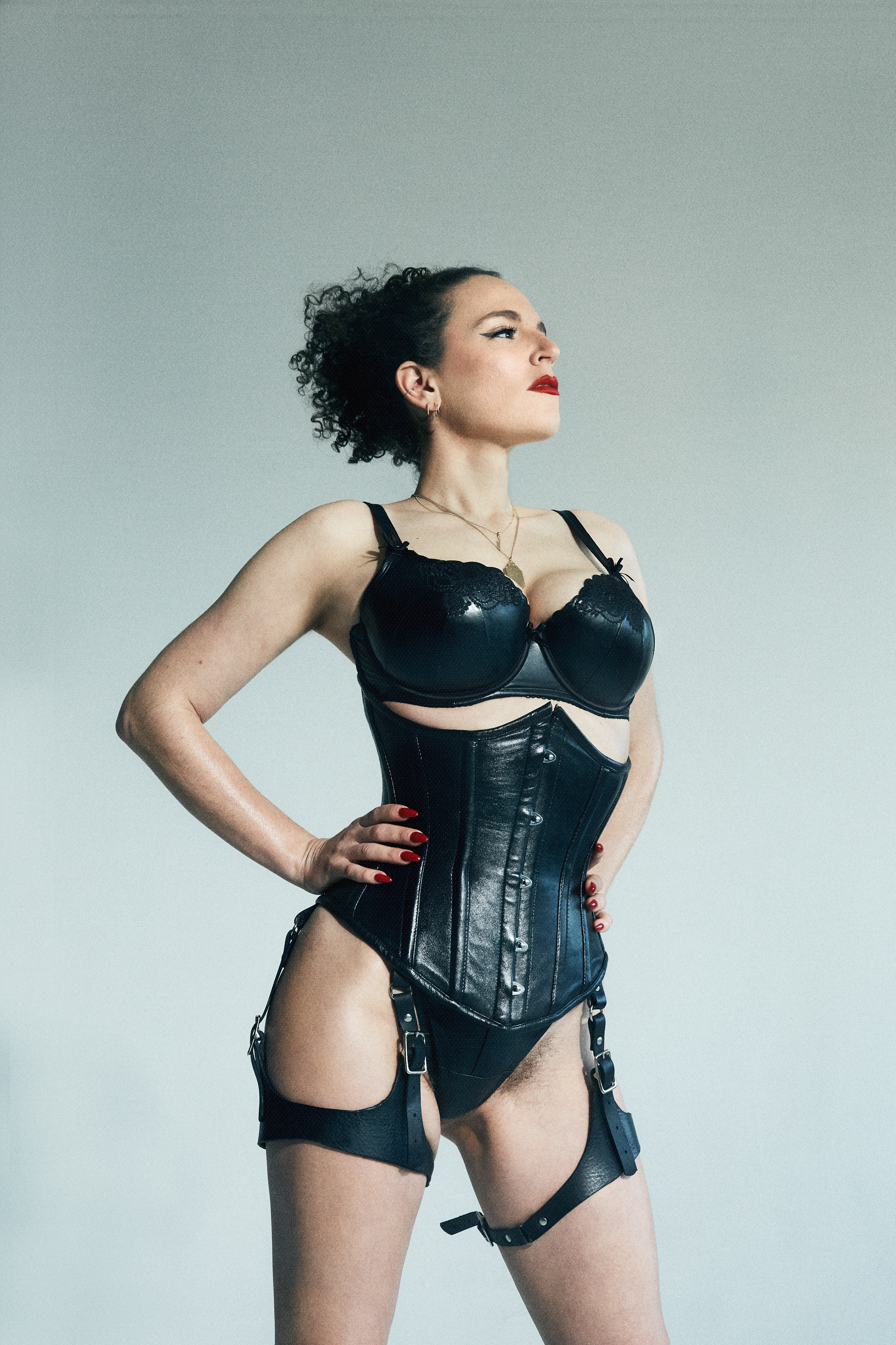Dominatrix Femdom Mistress Blunt profile image