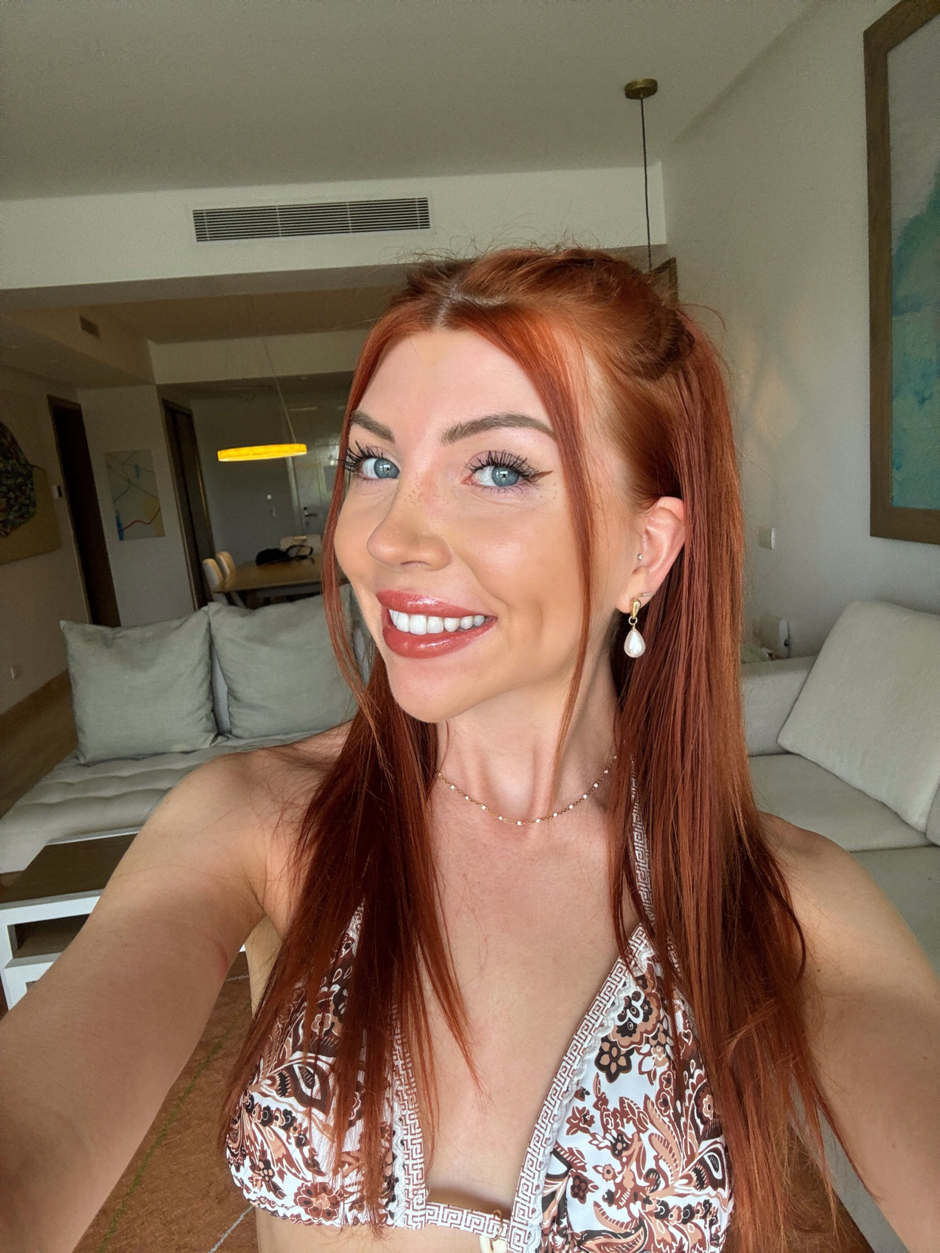 Bethany Rose profile image