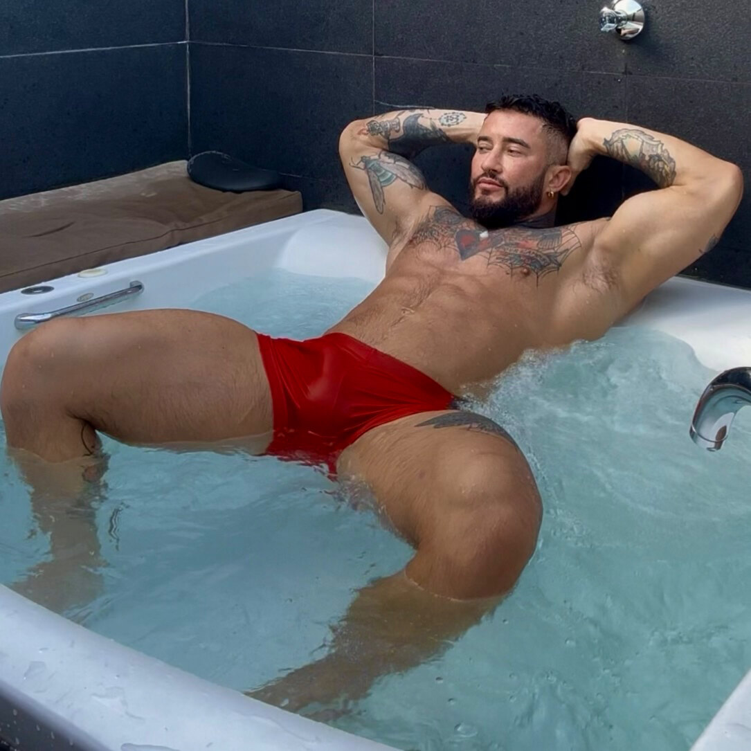 Lawrence LOADED! 💦 232k PAGE LIKES 🏆 #1 profile image