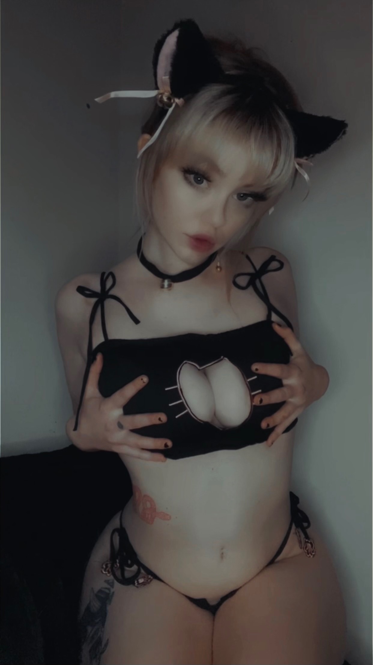 hellgirl profile image
