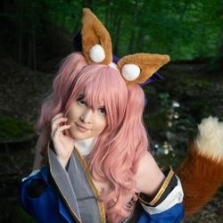 FoxyCosplay just a lovable fox girl. <3 profile image