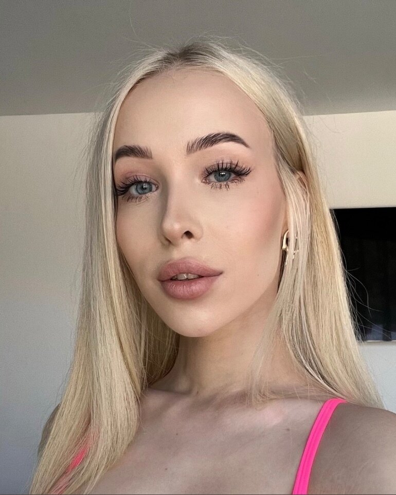 𝑵𝒂𝒕𝒂 𝑮𝒐𝒍𝒅 profile image