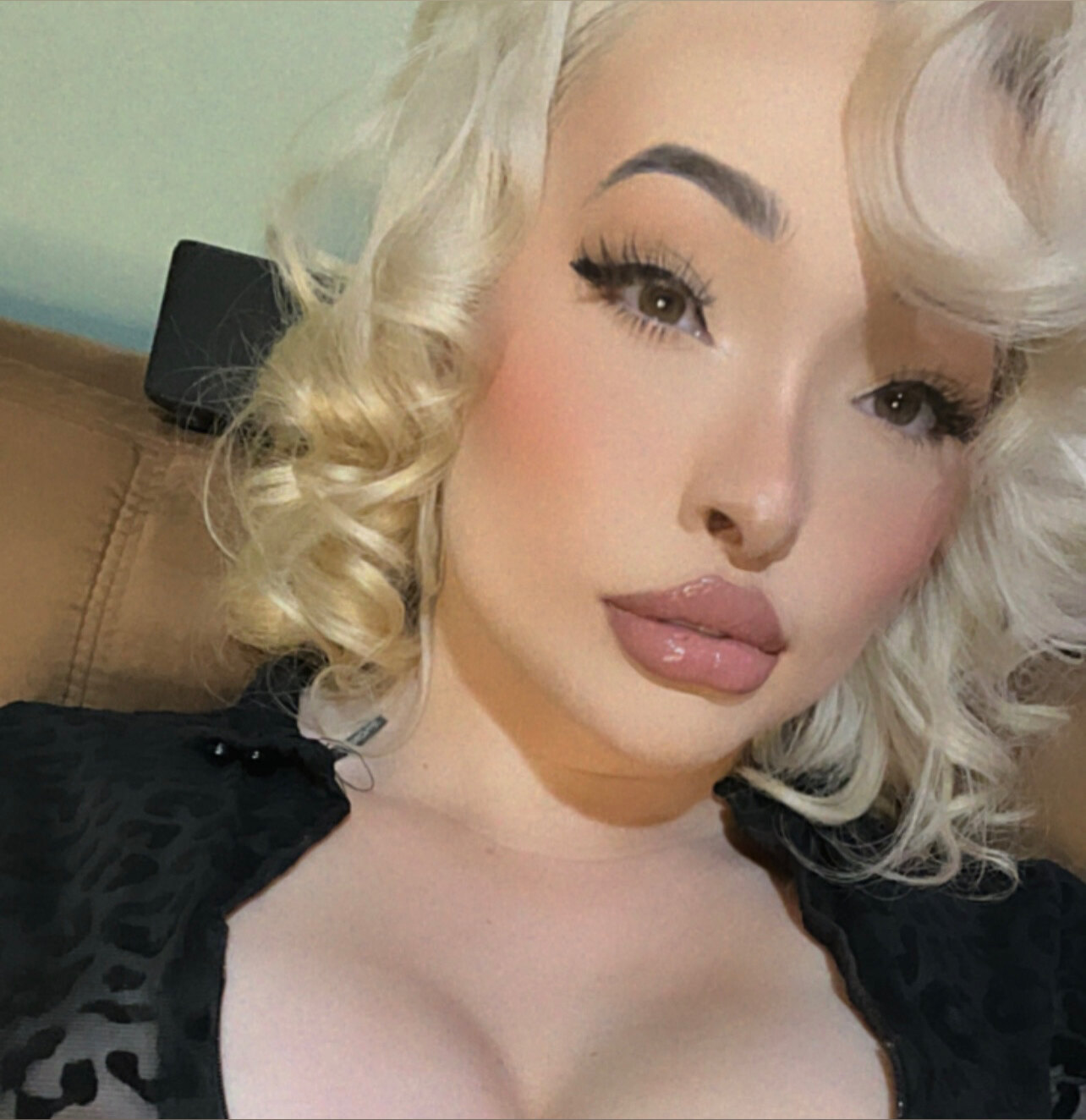 CherryBarbie profile image