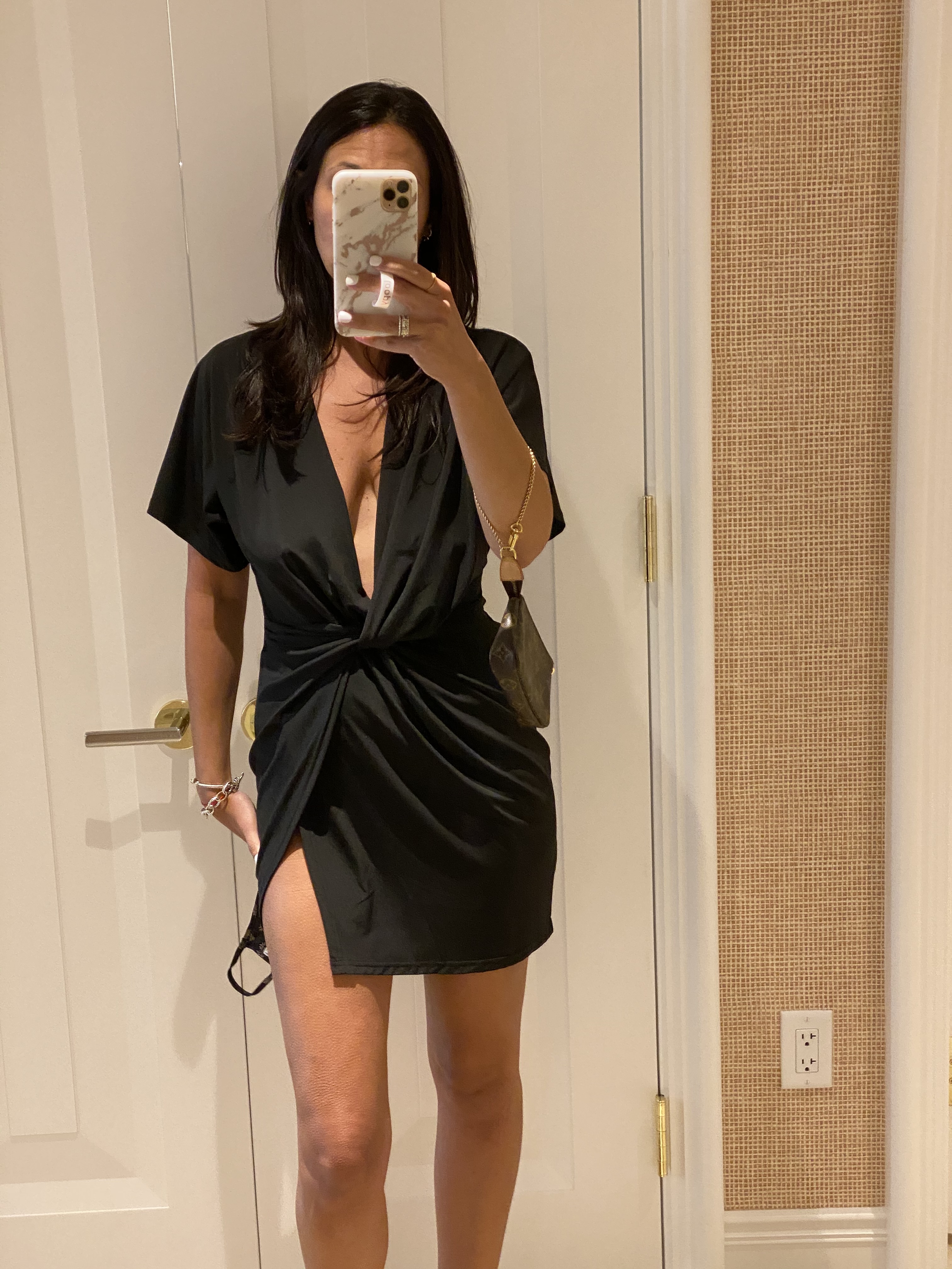 Hotwife631 profile image
