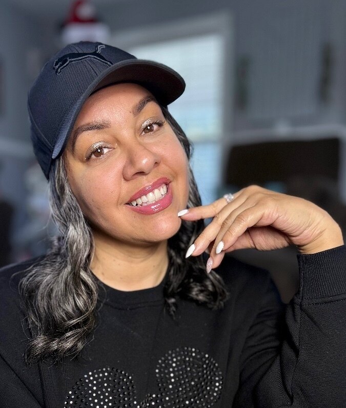 DeeDee profile image