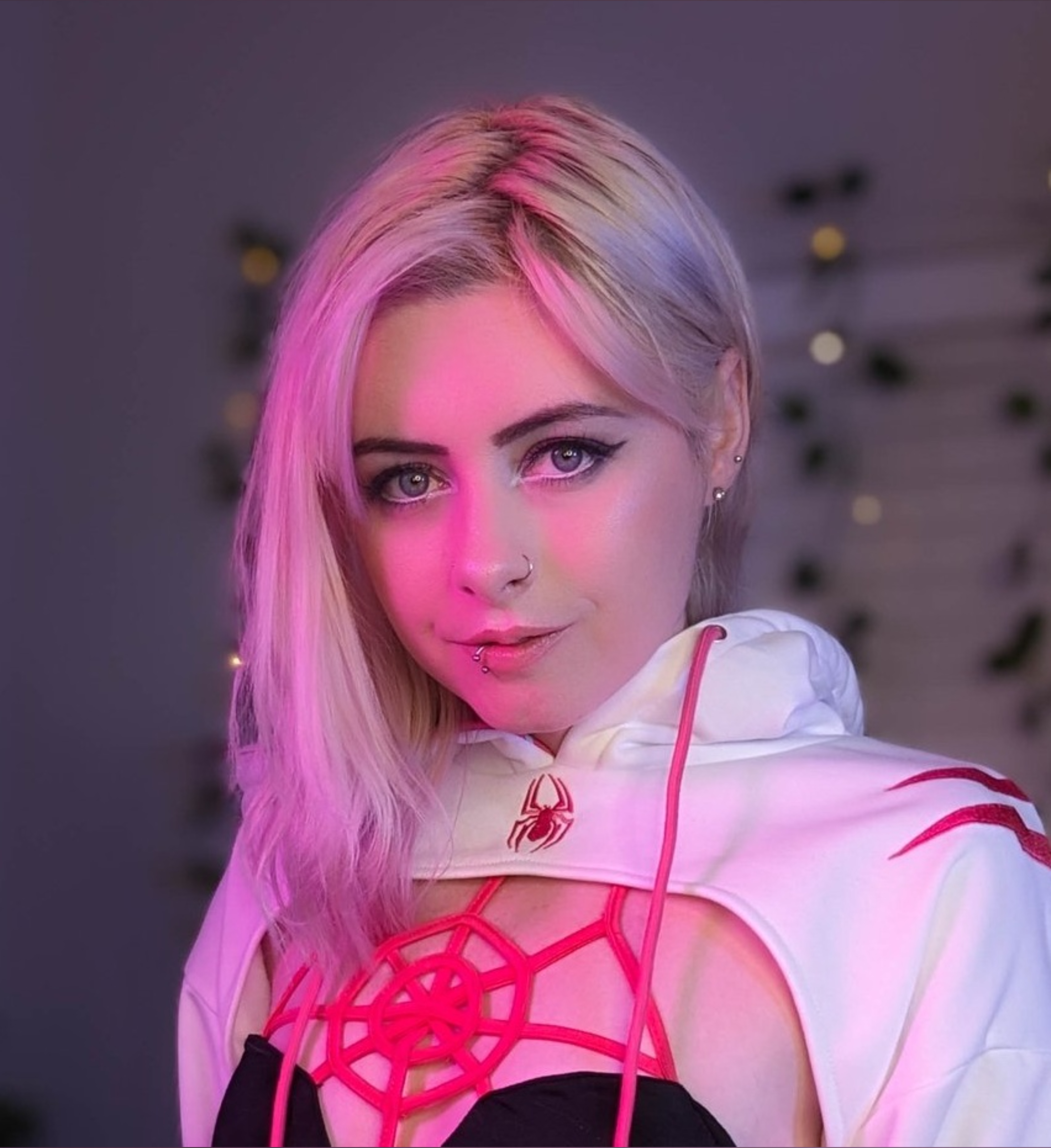 elunaxc profile image