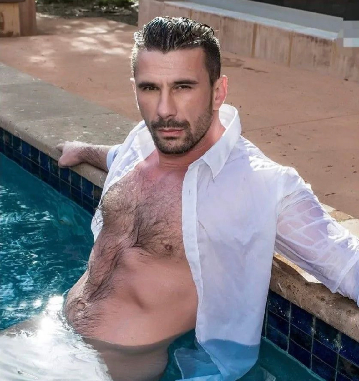 Manuel Ferrara profile image