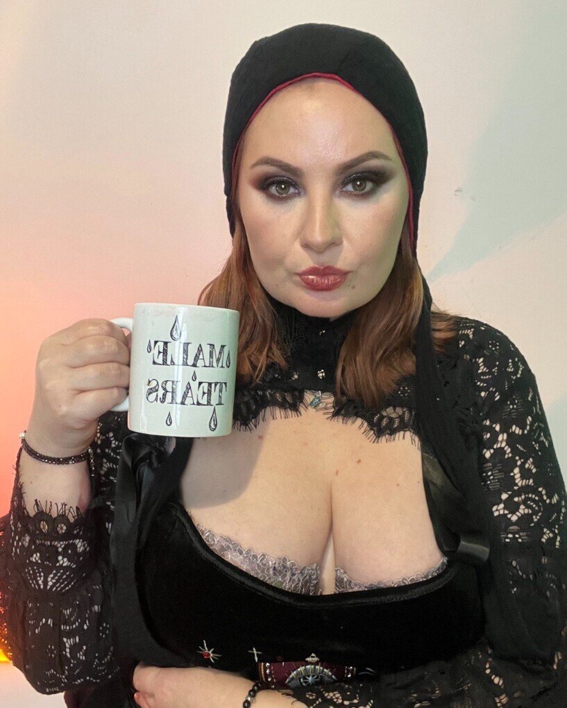 𝐋𝐮𝐬𝐭𝐲 𝐌𝐨𝐦𝐦𝐲 profile image