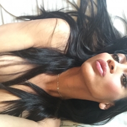 Yasmin Lee profile image