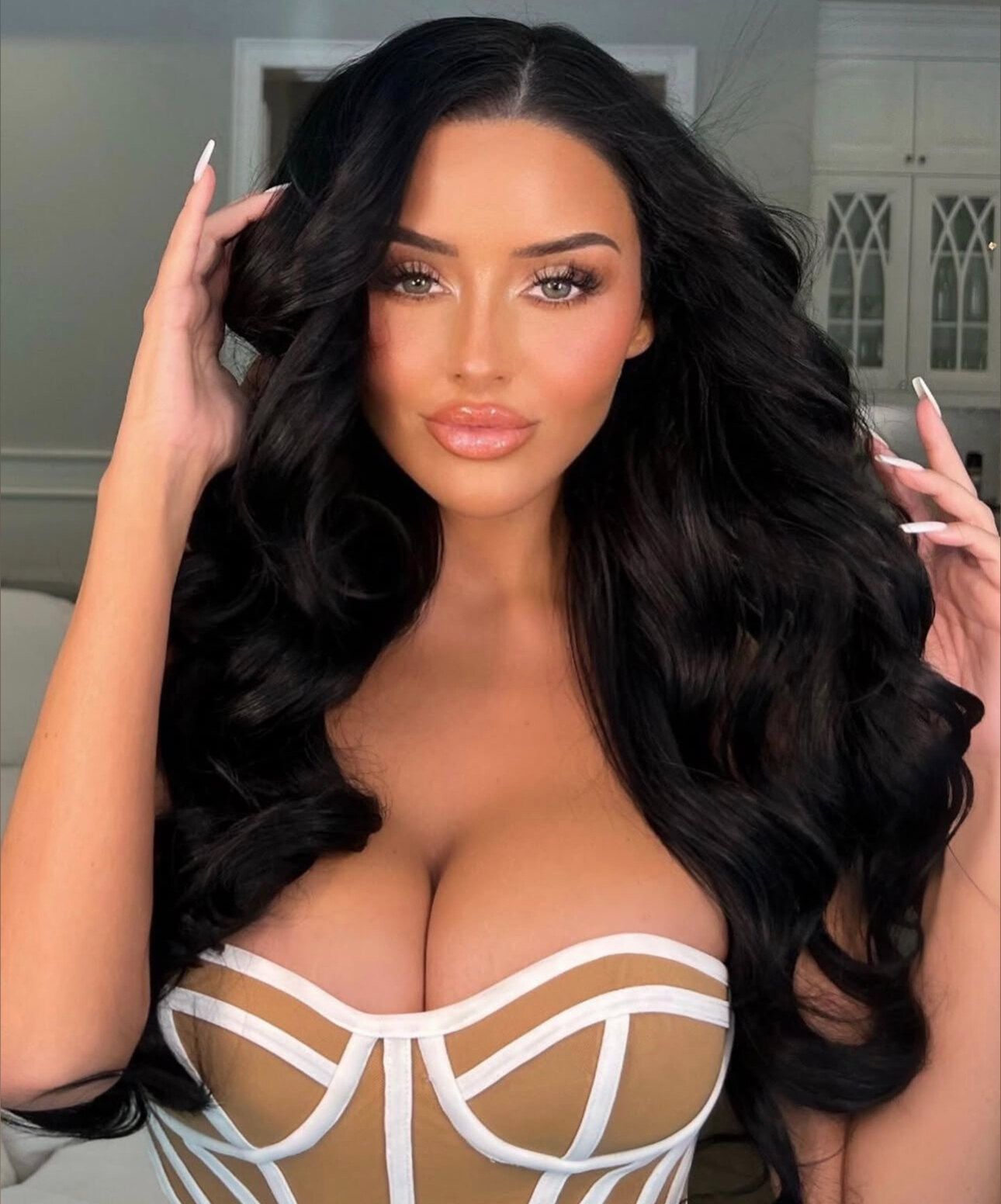 Abigail Ratchford 💕 profile image
