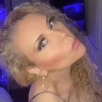 Claudia Vazquez Official profile image