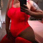 Pinky Curves profile image
