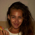 Naomi profile image