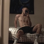 Tom profile image