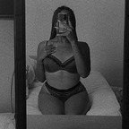 Nicole profile image