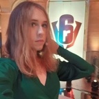 Emi | Fluke profile image