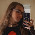Lily profile image