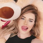 Golden Stephanie profile image