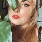 Curvy Meg profile image