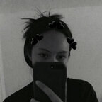 Rozzy profile image