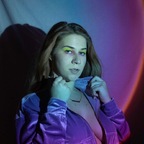 Vinni profile image