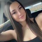 Nicole profile image