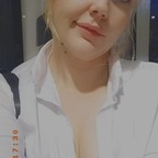 Kat profile image