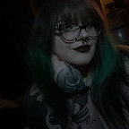 Big titty goth slūt profile image