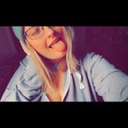 Hot Guava / Sexy Busty Stoner Chick profile image