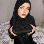 Dina profile image