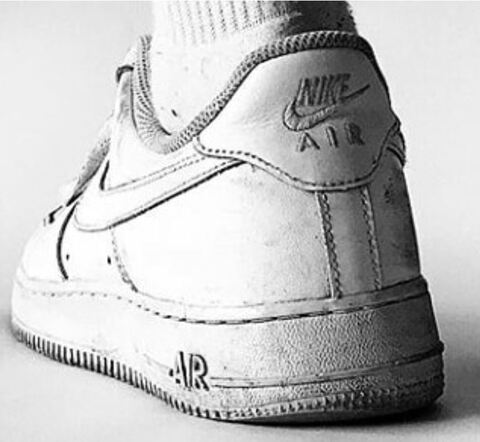 nikesneakers cover image