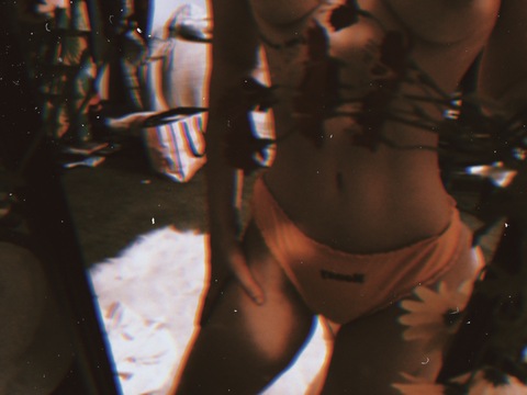 Leena 🖤 cover image