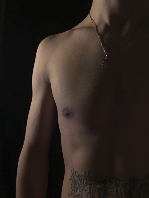 Tom cover image