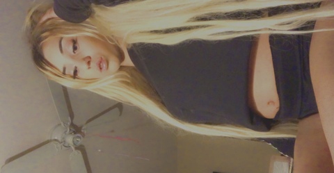 Allyleee cover image