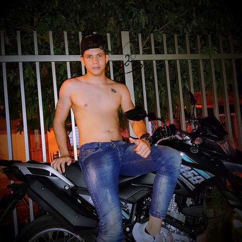 Jhonier Olmos cover image