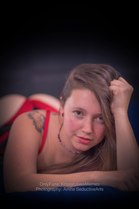 KrissyLovesMemes cover image