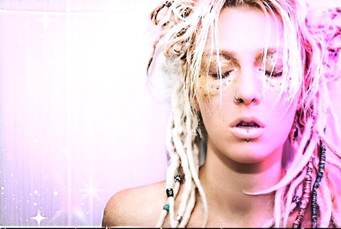 Billie Chan 👾 cover image