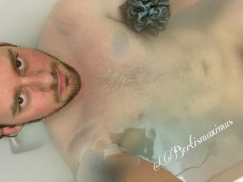 @Bertismaximus cover image