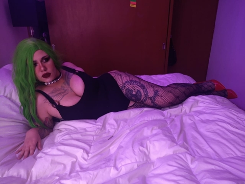 Gigi Graves cover image