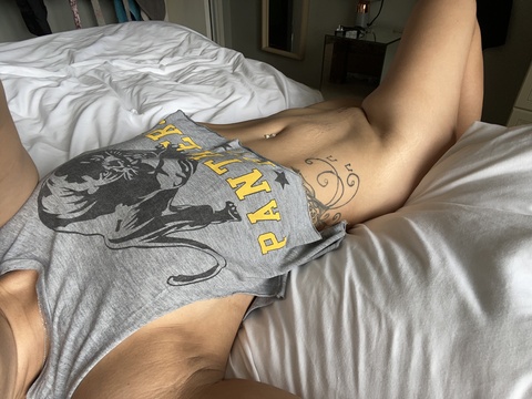 ♥️Sexy HotWife♥️ cover image