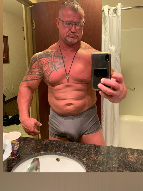 DonoHuge cover image