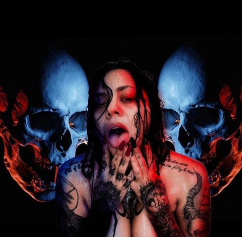 𝕰𝖘𝖘𝖛𝖛𝖊𝖉𝖗𝖆 profile image