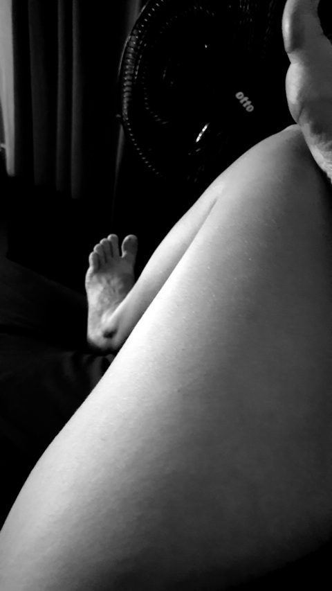 Girlnextdoorfeetandmore cover image